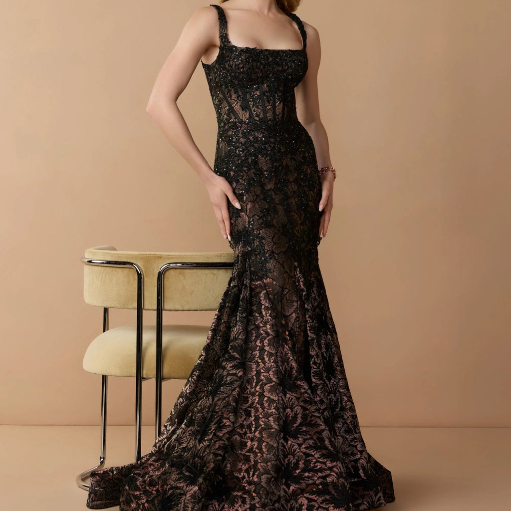 Lace Halter Neck Fishtail Fitted Waist Train Dress